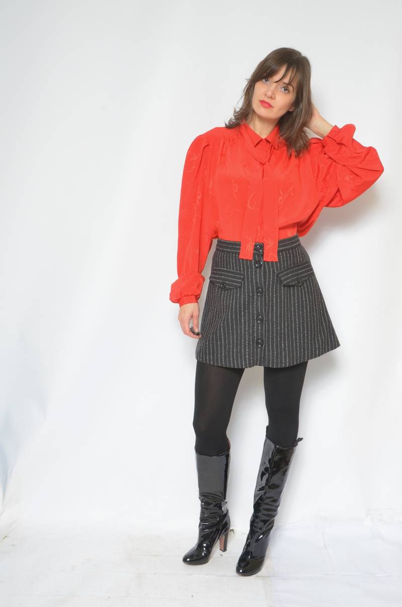 Vintage 80Er Jahre Rote Schluppenbluse Oversized Langarm Top - Large von MikseStudio