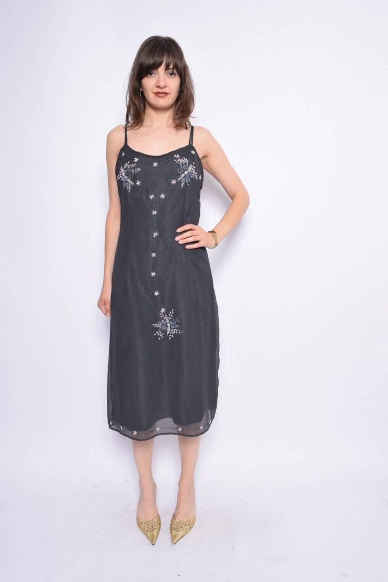 Vintage 90's Graues Perlen Kleid/Riemchen Langes - Größe Medium von MikseStudio