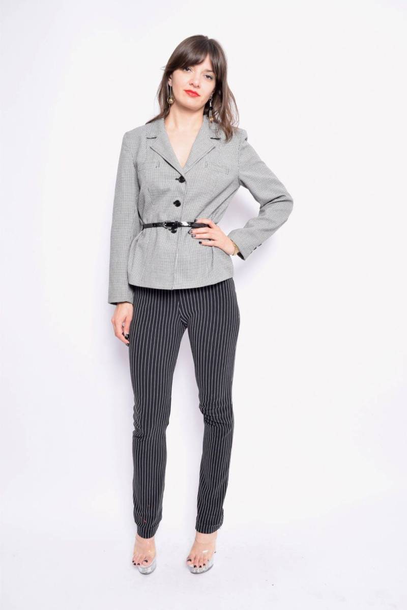 Vintage 90Er Jahre Hahnentritt-Knopf-Wolljacke/Micro Houndstooth Belted Classic Jcket - Größe Medium von MikseStudio