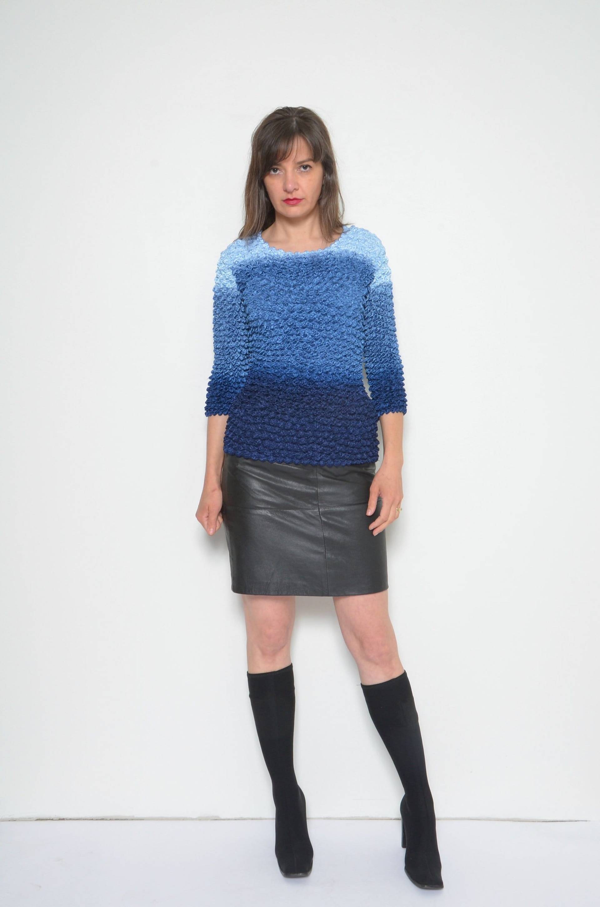 Vintage 90Er Jahre Popcorn Bluse Dehnbares Langarm Top Mit Pünktchenmuster von MikseStudio