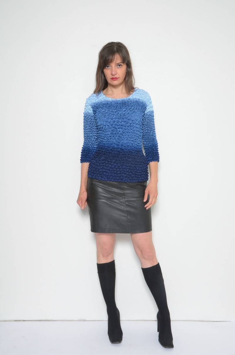 Vintage 90Er Jahre Popcorn Bluse Dehnbares Langarm Top Mit Pünktchenmuster von MikseStudio