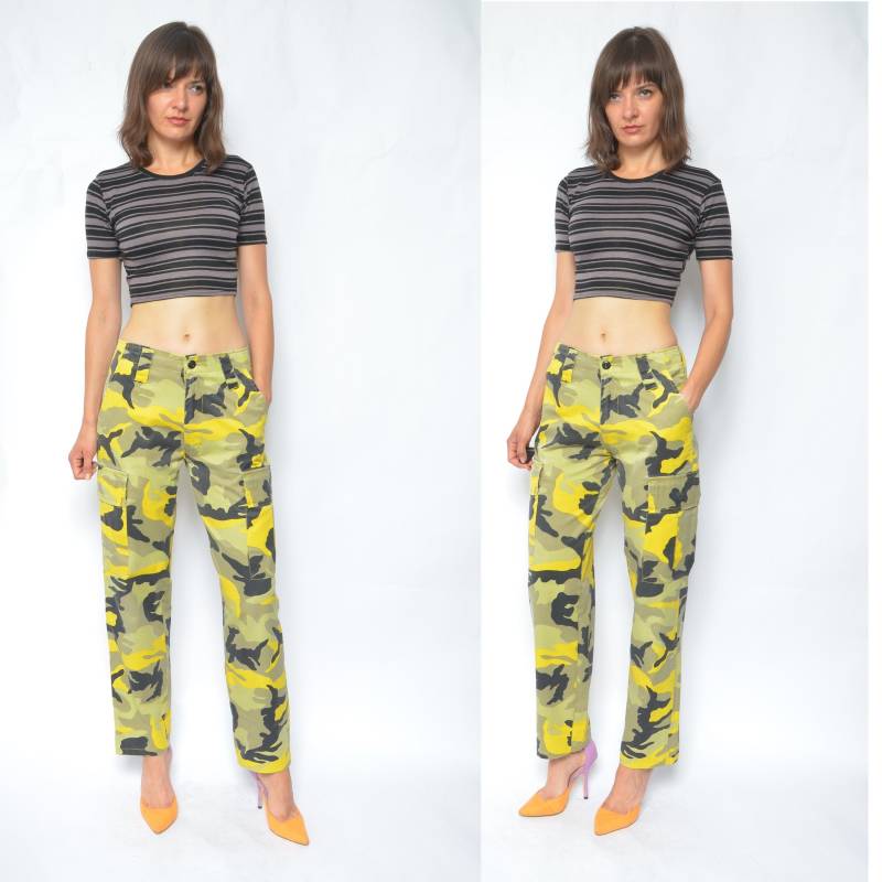 Vintage 90Er Jahre Tarnmuster Hose in Gelb Mit von MikseStudio