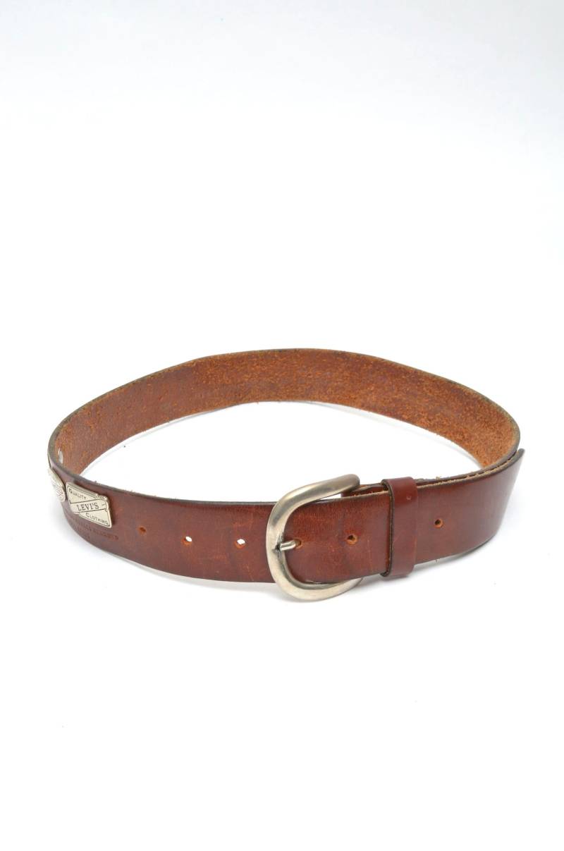 Vintage 90Er Jahre Western Style Levi's 501 Brauner Leder Gürtel Mit Drei Silberne Metallstifte von MikseStudio