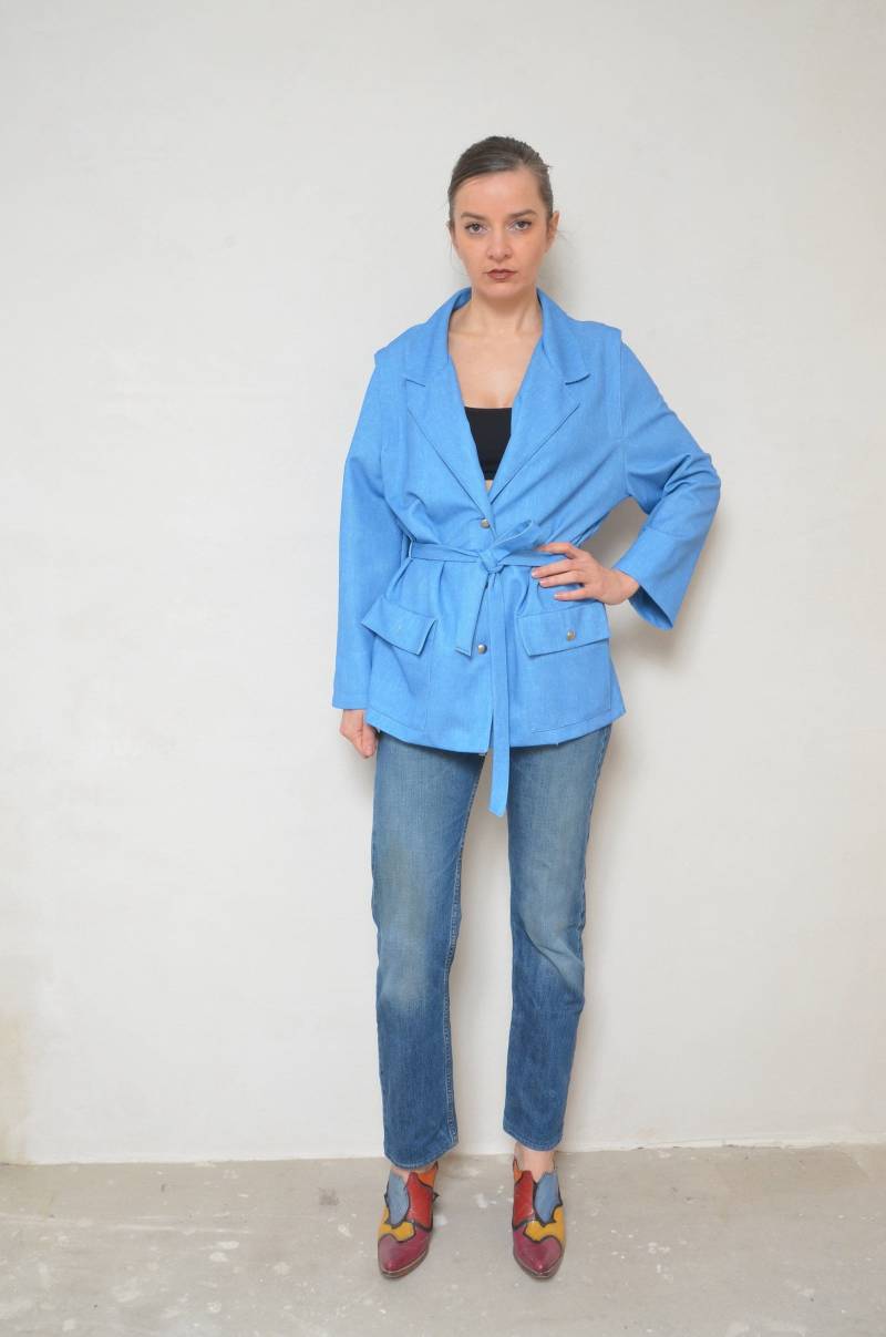 Vintage Blazer/80Er Jahre Denim Style Jacke Mit Kurzen Taschen Und Gürtel - Größe L von MikseStudio