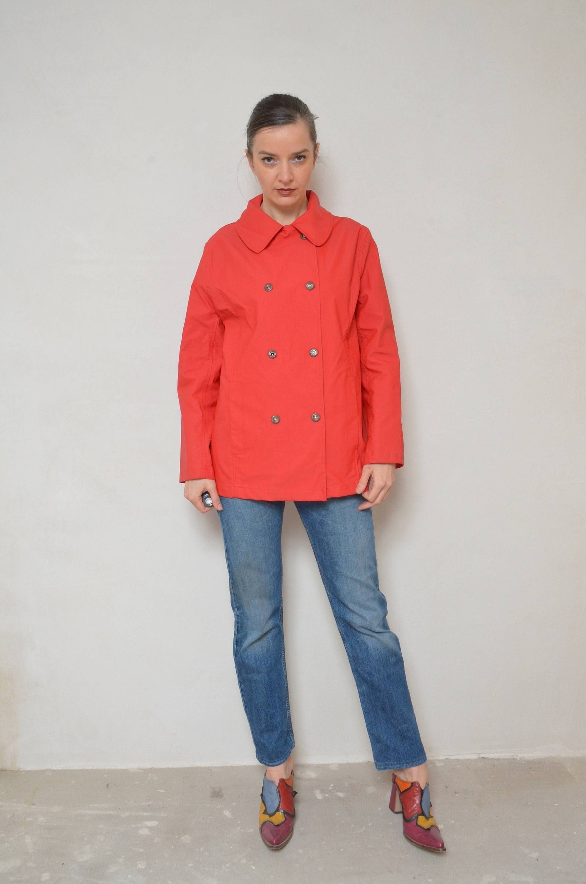 Vintage Sergio Tacchini Rote Regenjacke 90Er Jahre Windjacke Mit Knöpfen von MikseStudio