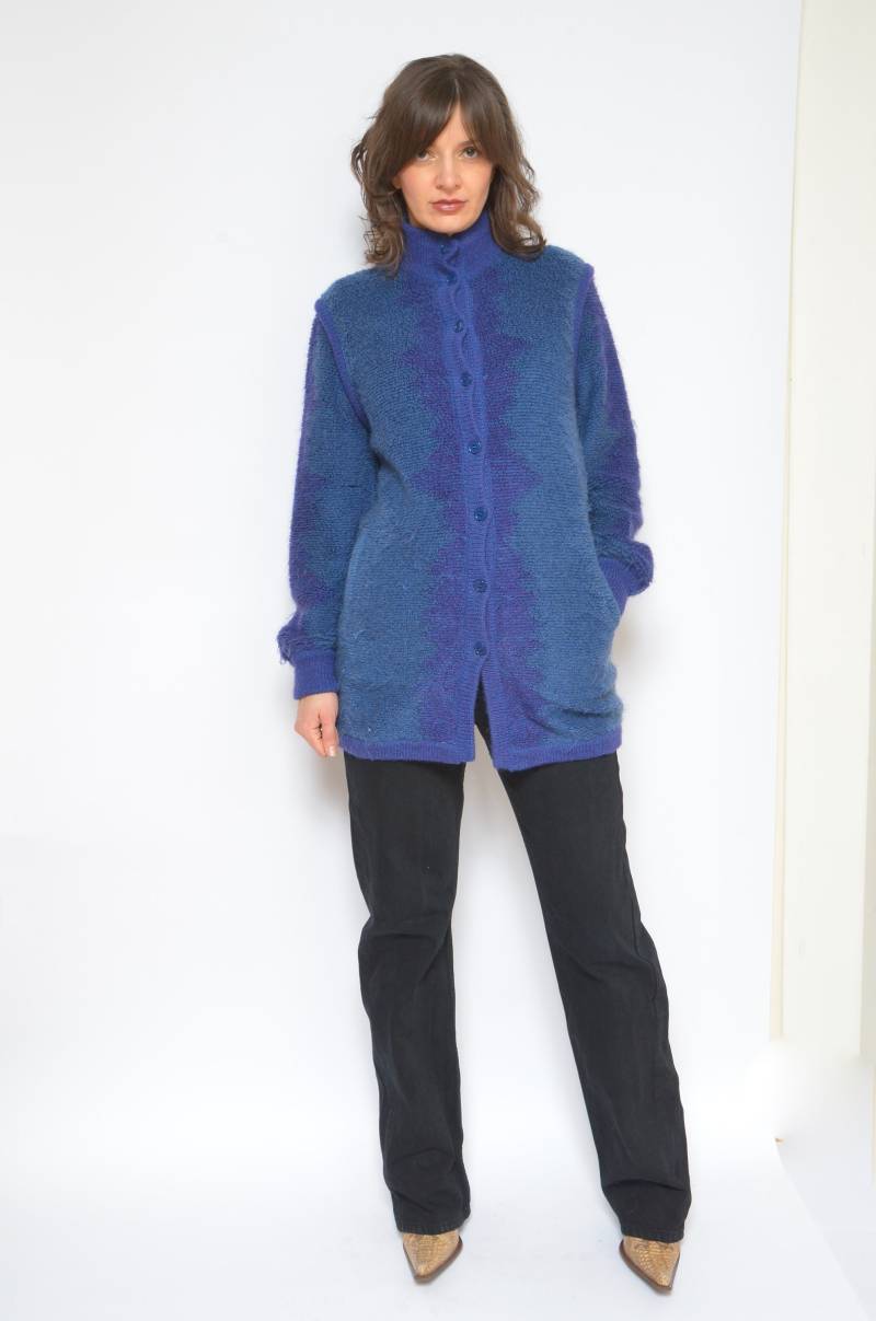 Wolle Knopf/Vintage 80Er Jahre Fuzzy Bunter Langer Warmer Winterpullover - Größe Medium von MikseStudio