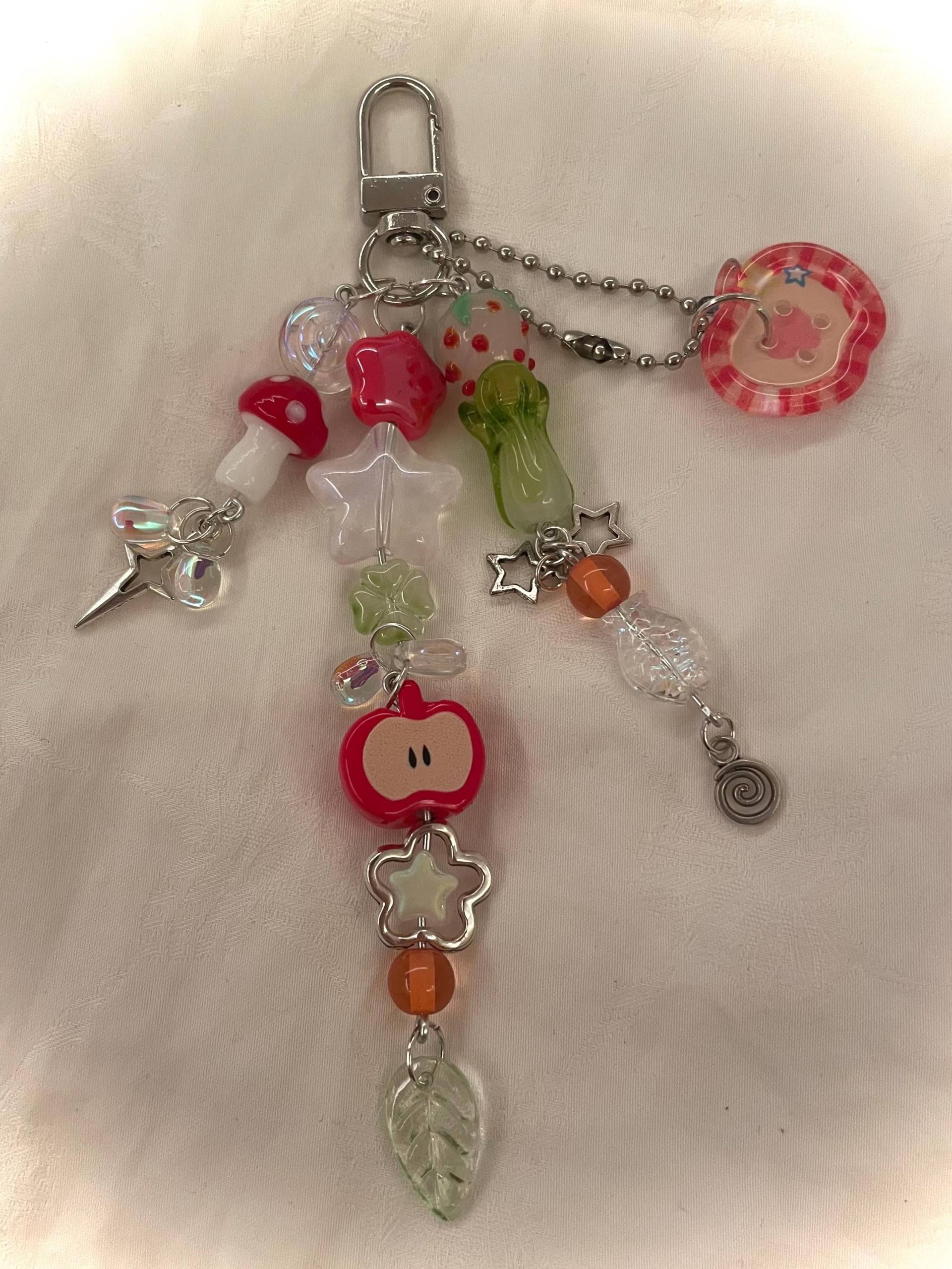 Süßer Apfel Charm Schlüsselanhänger Süßer Apfel Charm Schlüsselanhänger von Mikyou