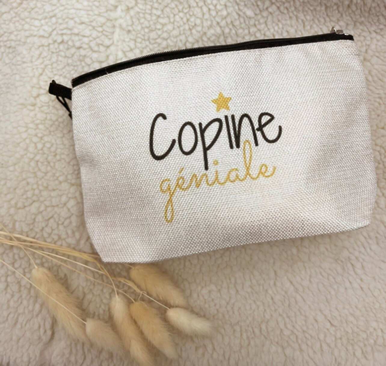 Personalisierter Beutel Vorname Nachricht Oder Wort Toilettenartikelbeutel Make-Up Tasche Aufbewahrung Geschenk Für Sie Anzubieten Personalisierter Beutel Vorname Nachricht Oder Wort Toilettenartikelbeutel Make-Up Tasche Aufbewahrung Geschenk Für Sie Anzubieten von MilaBijouux