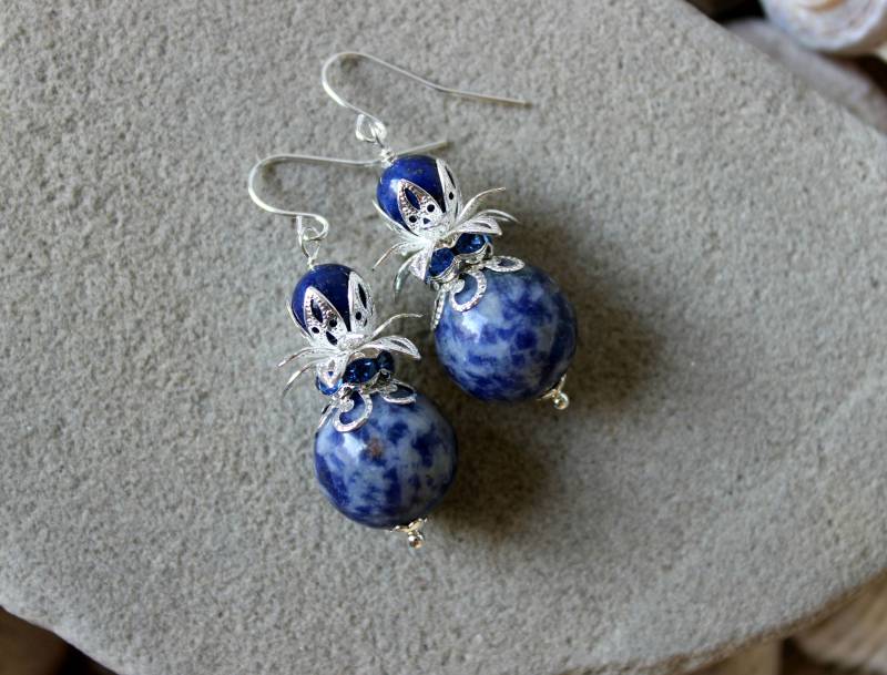 Sodalith Und Lapis Lazuli Ohrringe, Blauer Edelstein Blumen Frau Blau Silber Chakra Balance Schmuck, Mädchen Geschenk von MiladyMimosa