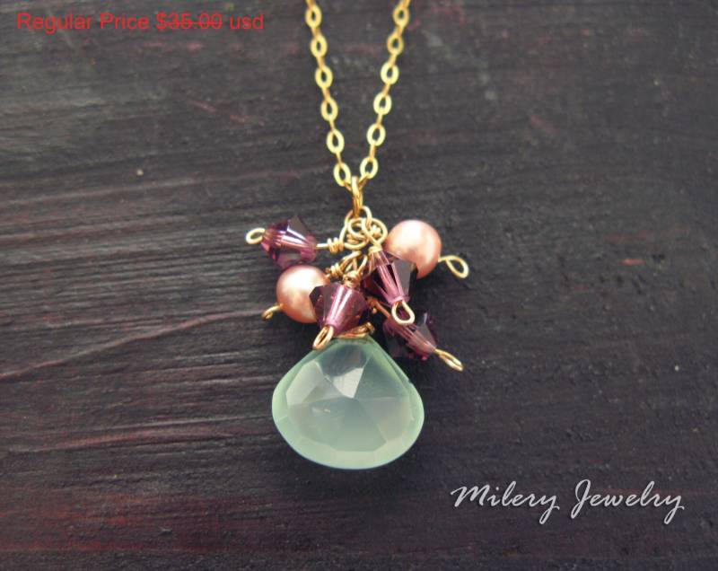Sale Aqua Chalcedon, Süßwasserperle, Swarovski Amethyst Cluster Anhänger Halskette, 14K Gold Gefüllt, Oktober Geburtsstein, Charm von Milery