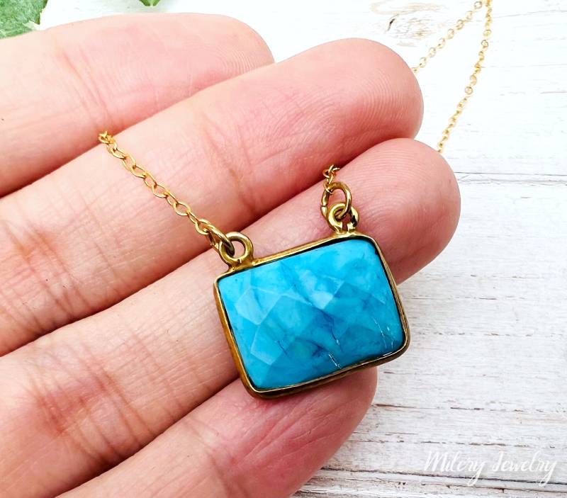 Türkis Gold Vermeil Lünette Anhänger Halskette, 14K Filled Kette, Dezember Geburtsstein, Ideal Zum Layering von Milery