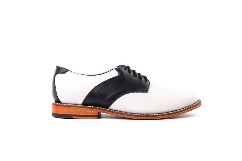 Damen-Sattelschuh | Schwarz Und Weiß von MilesandLouie