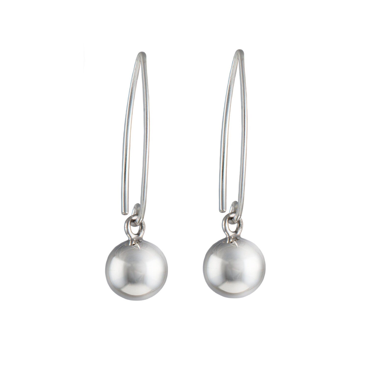 Threader Ohrringe in Sterling Silber Mit Einem Sphere-Tropfen Und Ovalen 25 Mm Haken Threader Ohrringe in Sterling Silber Mit Einem Sphere-Tropfen Und Ovalen 25 Mm Haken von MilinaLondon