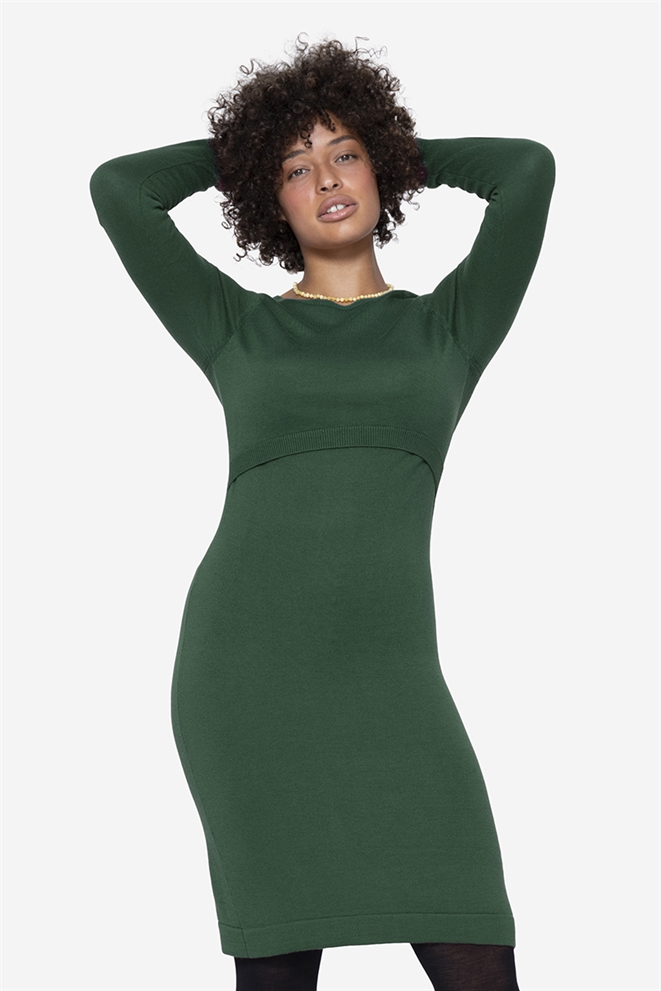 Grünes Stillkleid aus Mulsing free Merino Wolle von Milker