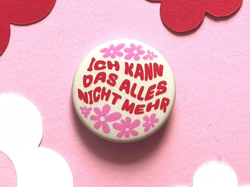 Menhera Pinback Button - Ich Kann Das Alles Nicht Mehr von MilkyHeaven