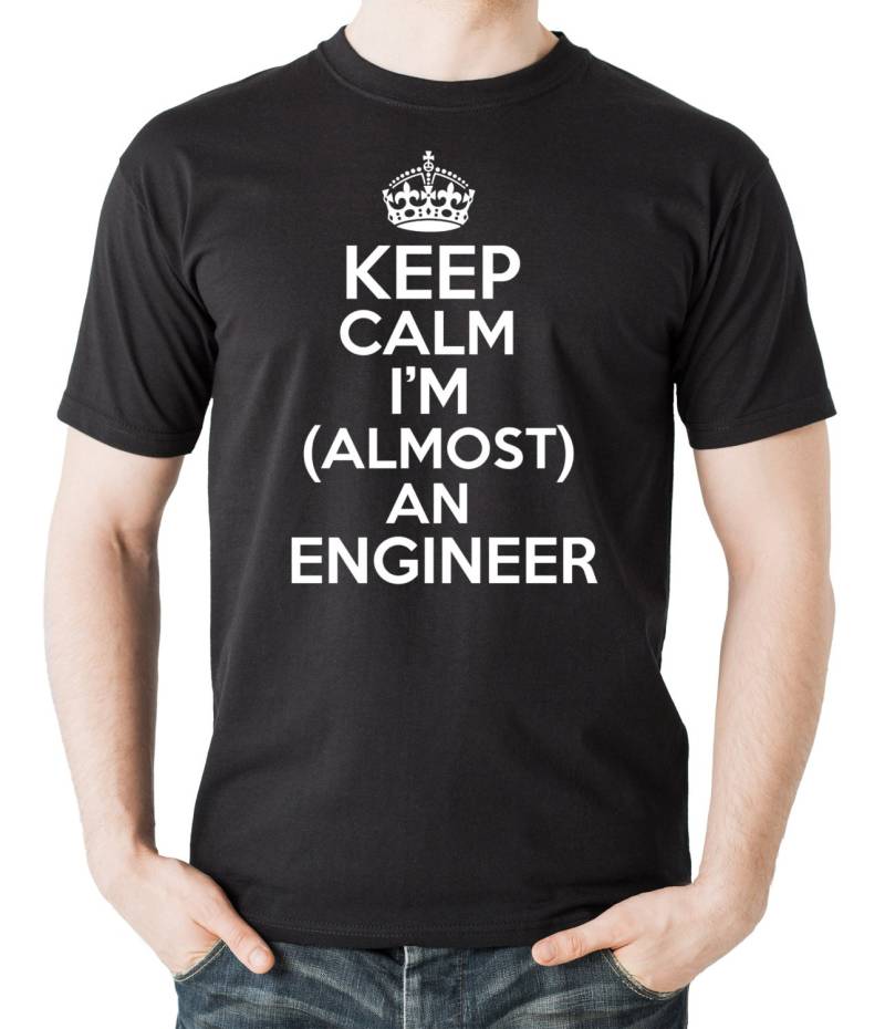 Fast Ein Techniker T-Shirt Keep Calm Studenten Geschenk Fast Ein Techniker T-Shirt Keep Calm Studenten Geschenk von MilkyWayTshirts