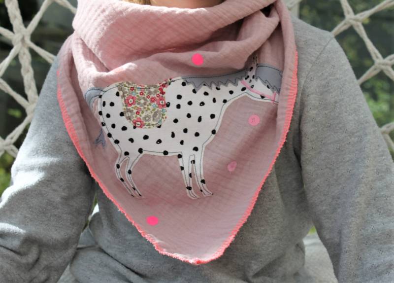 Kinder Halstuch Musselin in Zwei Größen, Musselintuch, Musselinschal, Tuch Pferd, Rosa, Tuch Herbst, Pferd von MillaLouise