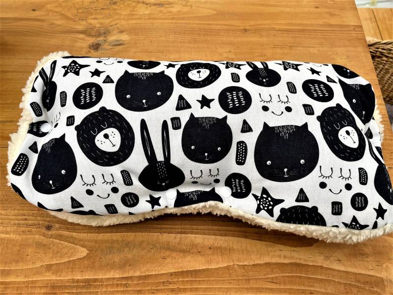 Süßer Kinderwagenmuff Muff Kinderwagen Handmuff Schwarz-Weiß Skandi Buggy Winter Geschenk Geburt Weihnachten von MillaLouise