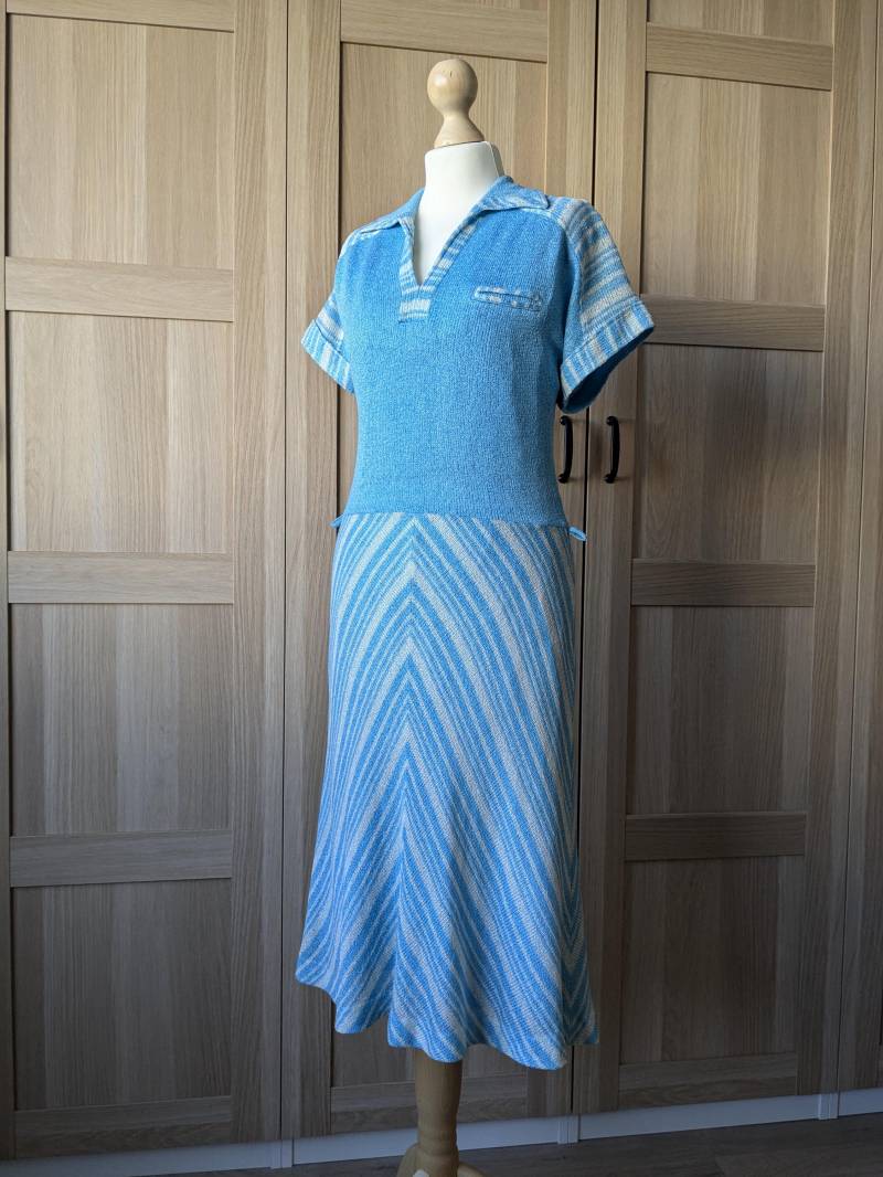 60Er Jahre Strickkleid Von Your Sixth Sense 000168 von MillennialPeacock