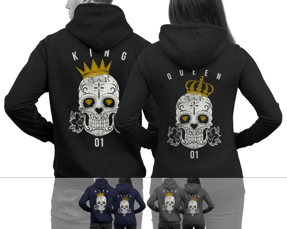 King Queen Hoodies Mit Totenkopf Und Gold Krone Im Set Pärchenpullis Für Paare Pärchen Pullover Couple King 01 Queen von MillionThreads