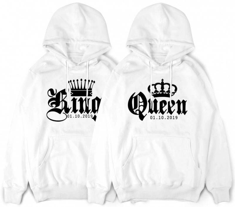 King & Queen Pullover Mit Wunschdatum Und Krone Im Set 2 Stück Pärchenpullis Für Paare Wunschdruck Million Threads ® von MillionThreads