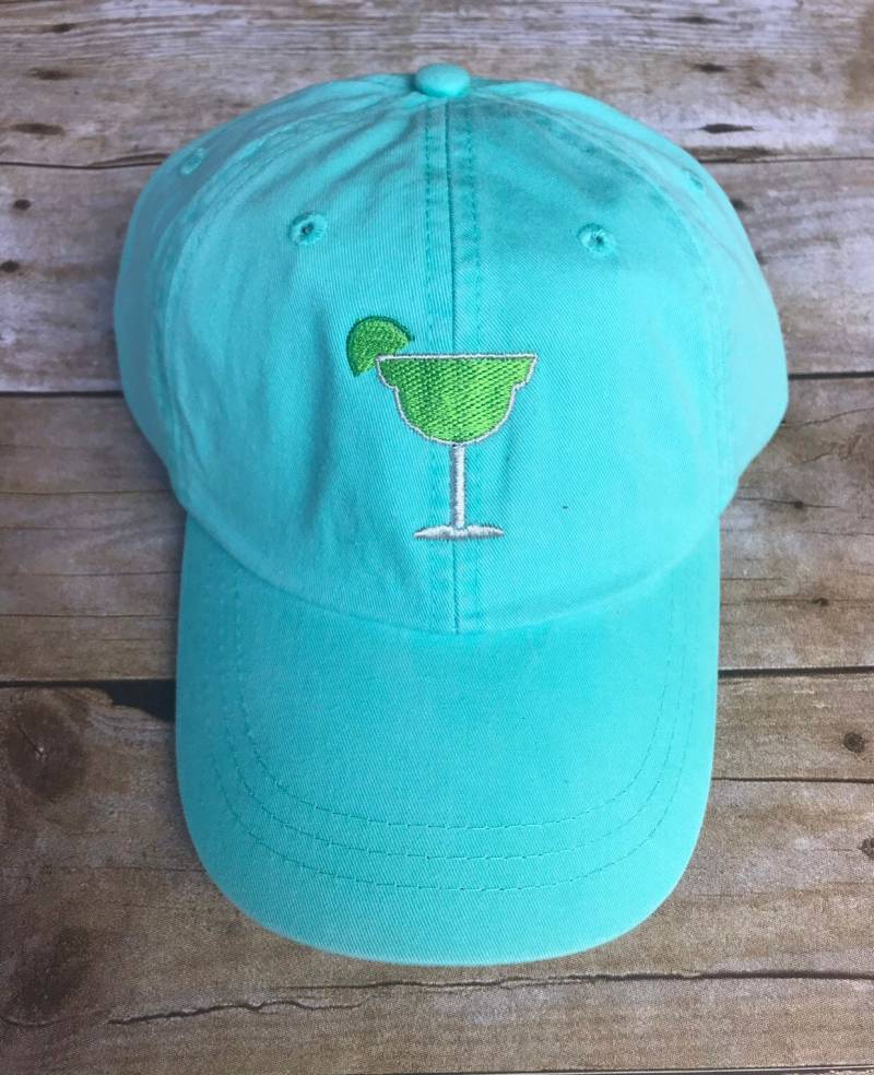 Margarita Getränke Alkohol Sommer Bestickt Monogrammed Pigment Gefärbt Personalisierte Baseball Mütze von MiloNBee