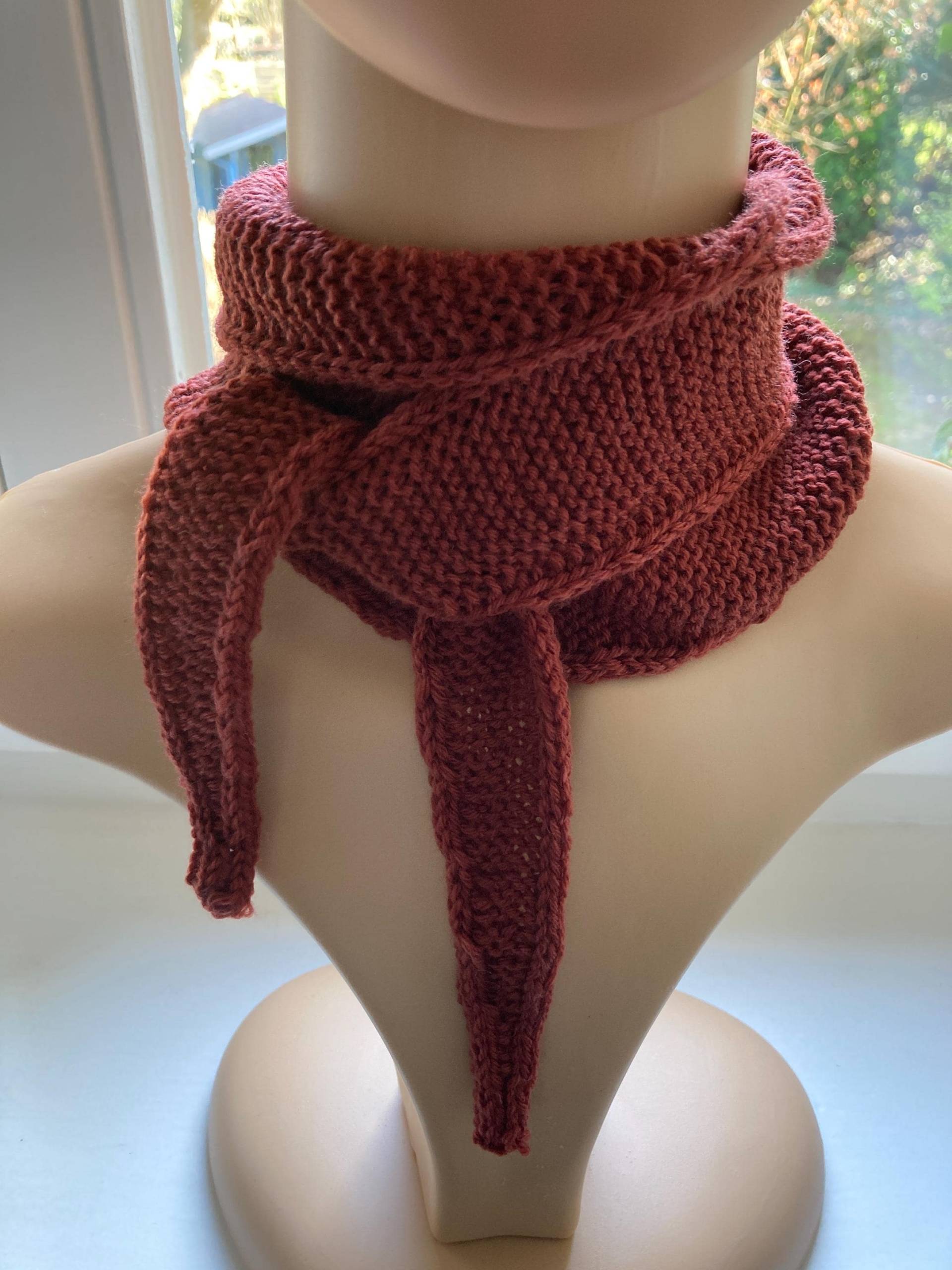 Kleiner Schal - Sophie Scarf 100 % Schurwolle Kleiner Schal - Sophie Scarf 100 % Schurwolle von MilosStrickzeug