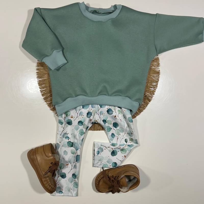 Set Aus Leggins Und Kuscheligem Sweatshirt in Mint Grün Mit Eukalyptus Motiv, Gr. 50/56 - 122/128, Bis 92 Windelpopo, Bequem von MimaLilu