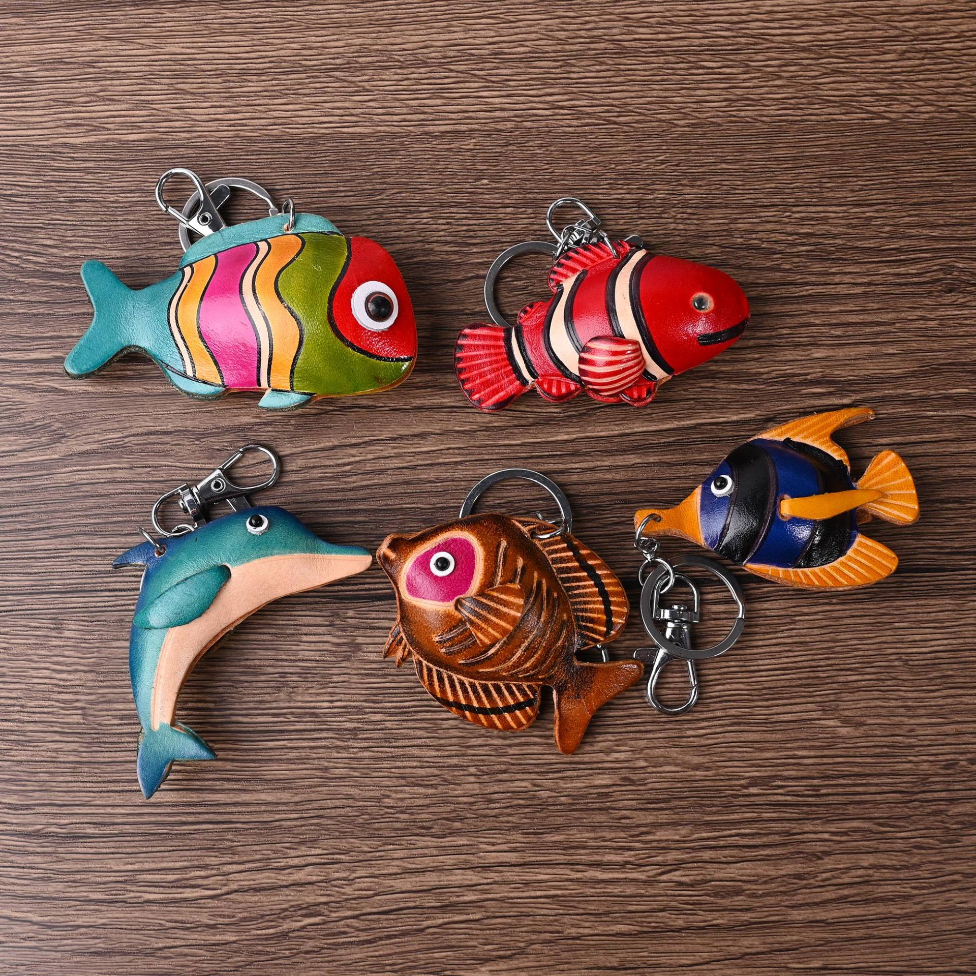 Handcrafted Tropical Fish Leather Handmade Keychain, Clownfish Bag Charm, Purse Car Ornament Handbag, Ocean Lover, Christmas Gift von MimhianShop