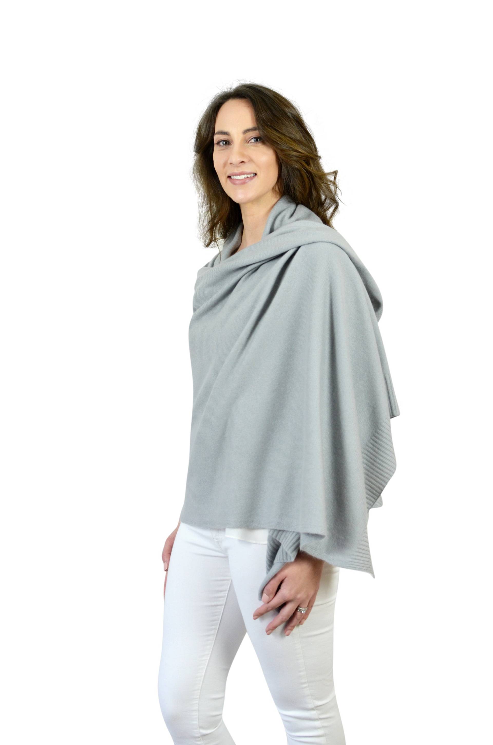 Personalisierte Grau 100% Kaschmir Travel Wrap Schal Geschenk Boxed Personalisierte Grau 100% Kaschmir Travel Wrap Schal Geschenk Boxed von MimiThomasCashmere