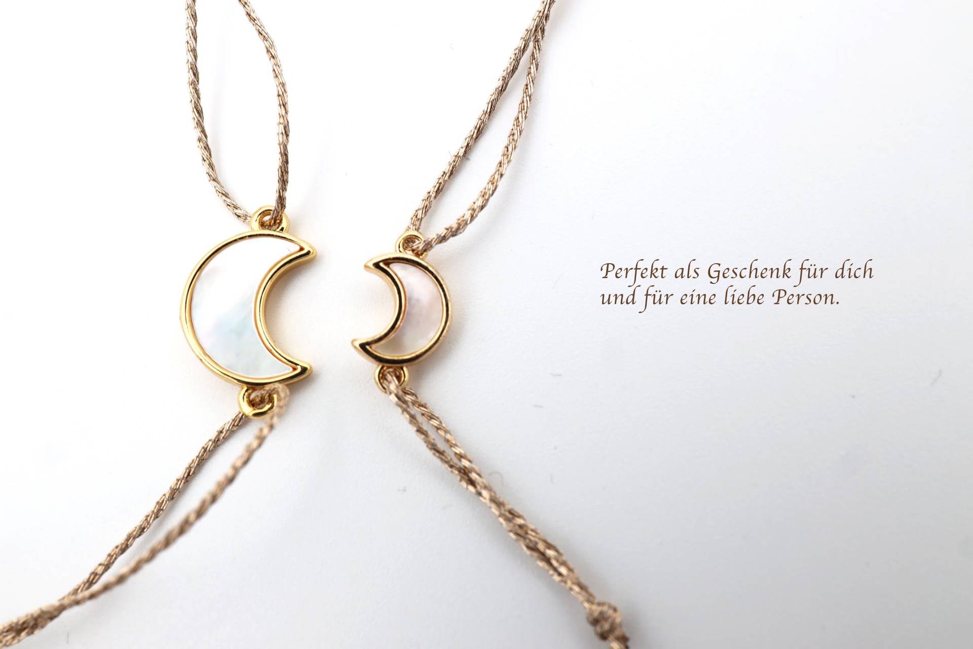 Armband Mond Mit Perlmutt Anhänger Gold Set von MimisWerkstatt