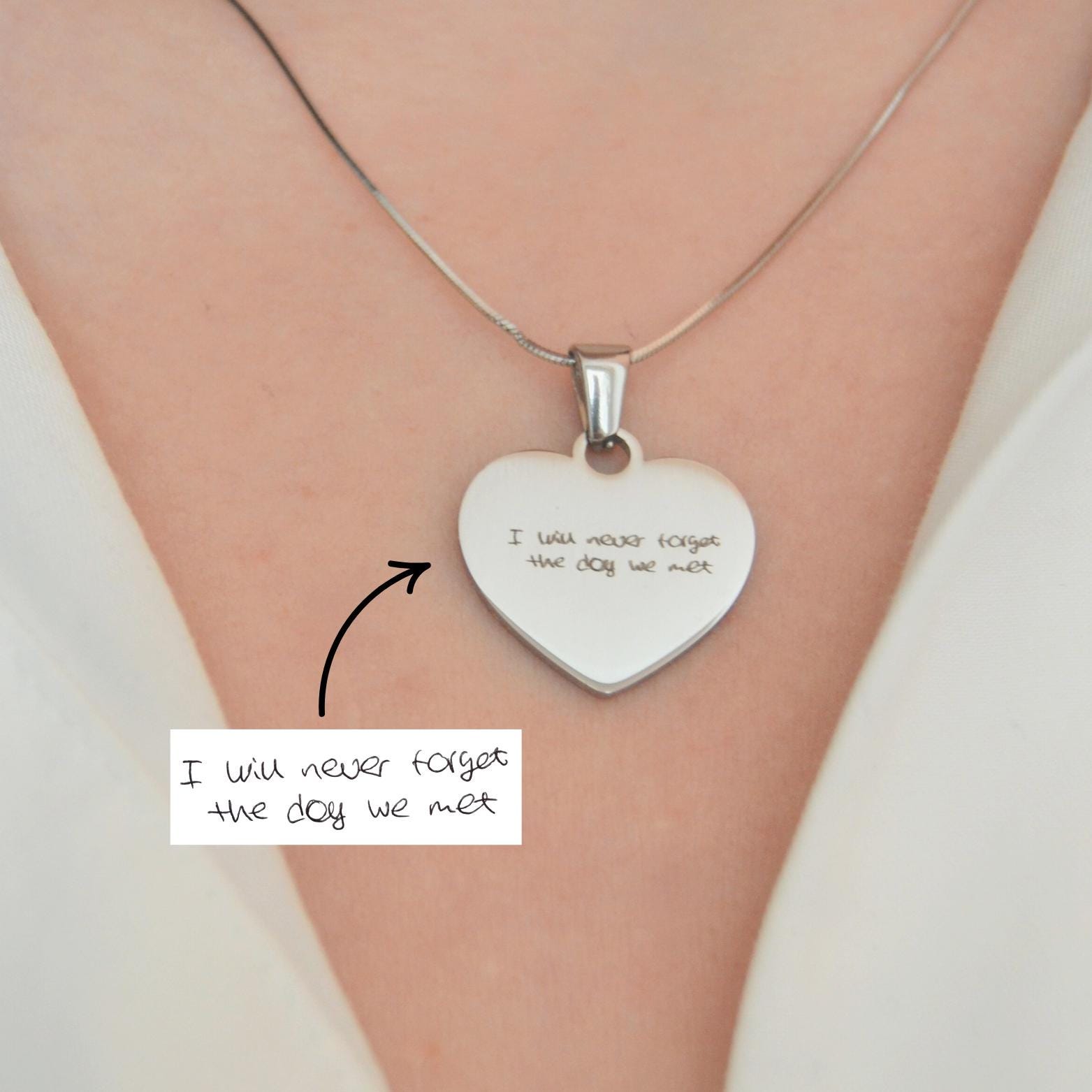 Edelstahlkette Individuell Gefertigt - Personalisierte Gravur Mit Text, Handschrift, Zeichnung Oder Fußabdruck Geschenk Für Sie Edelstahlkette Individuell Gefertigt - Personalisierte Gravur Mit Text, Handschrift, Zeichnung Oder Fußabdruck Geschenk Für Sie von MimmiEngravings