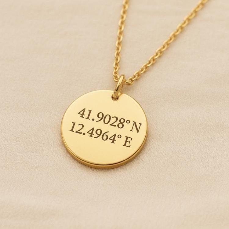 Personalisierte Halskette Aus 18K Vergoldetem Edelstahl - Gravur Von Name, Datum, Koordinaten Oder Textgeschenk Personalisierte Halskette Aus 18K Vergoldetem Edelstahl - Gravur Von Name, Datum, Koordinaten Oder Textgeschenk von MimmiEngravings