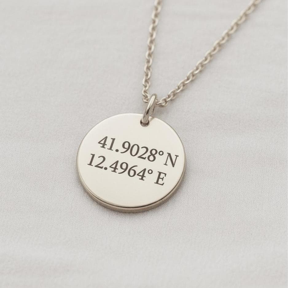 Personalisierte Halskette Aus Edelstahl - Gravur Von Name, Datum, Koordinaten Oder Textgeschenk Personalisierte Halskette Aus Edelstahl - Gravur Von Name, Datum, Koordinaten Oder Textgeschenk von MimmiEngravings