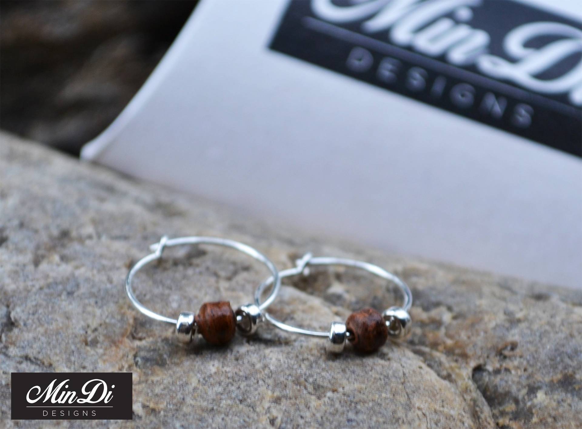 Ohrringe, Paar Handgefertigte Hoop Ohrringe Mit Sterling Silber & Guatemalen Clay Perlen Ohrringe, Paar Handgefertigte Hoop Ohrringe Mit Sterling Silber & Guatemalen Clay Perlen von MinDiDesign