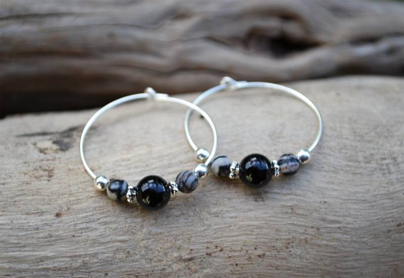 Ohrringe, Paar Handgefertigte Ohrringe Mit Sterling Silber, Schwarz Onyx & Geadert Jaspis Ohrringe, Paar Handgefertigte Ohrringe Mit Sterling Silber, Schwarz Onyx & Geadert Jaspis von MinDiDesign