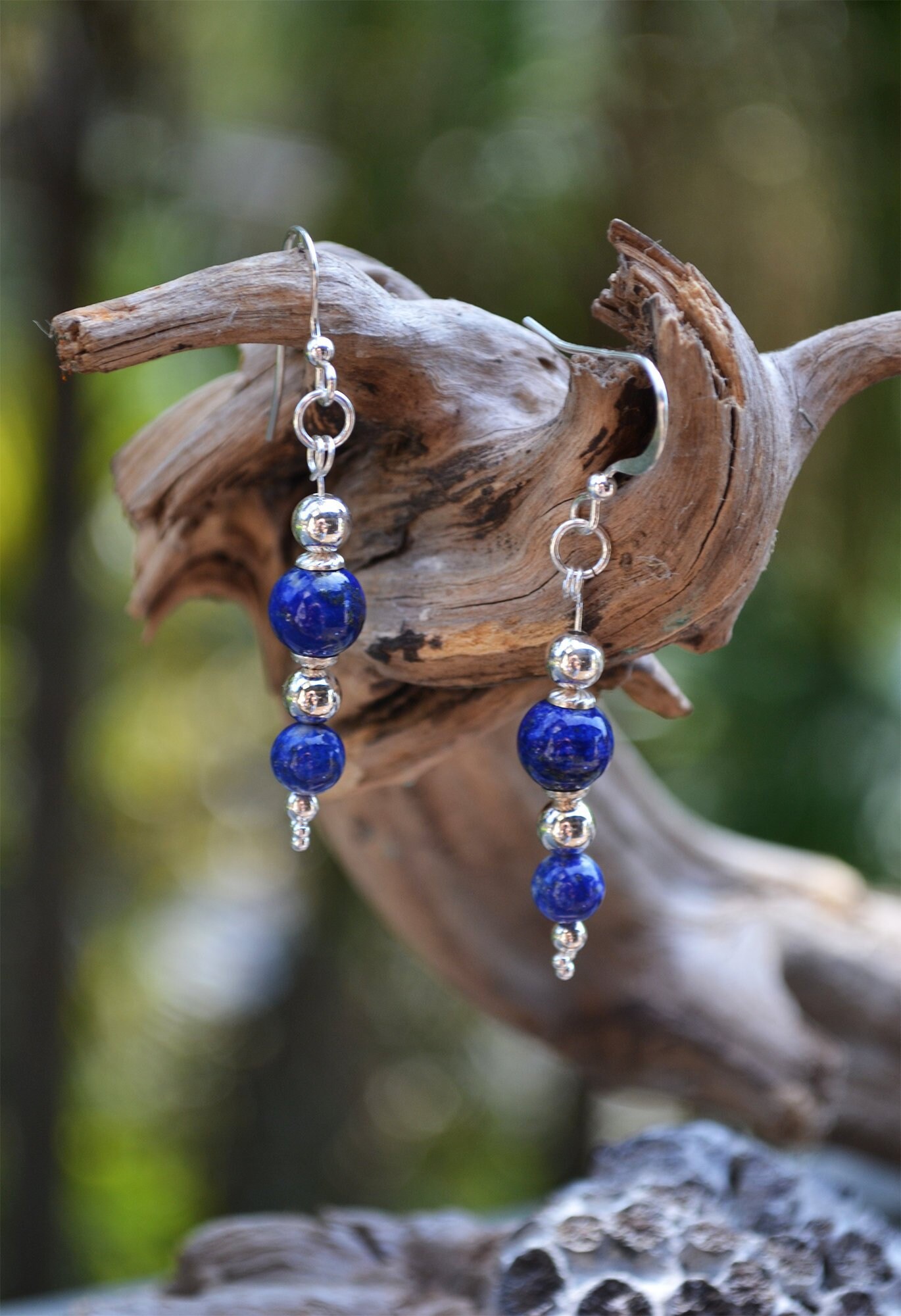 Ohrringe, Paar Handgefertigte Ohrringe Mit Sterling Silber & Lapislazuli Ohrringe, Paar Handgefertigte Ohrringe Mit Sterling Silber & Lapislazuli von MinDiDesign