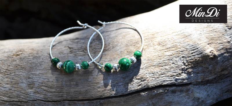 Ohrringe, Paar Handgefertigte Ohrringe Mit Sterling Silber & Malachit Ohrringe, Paar Handgefertigte Ohrringe Mit Sterling Silber & Malachit von MinDiDesign