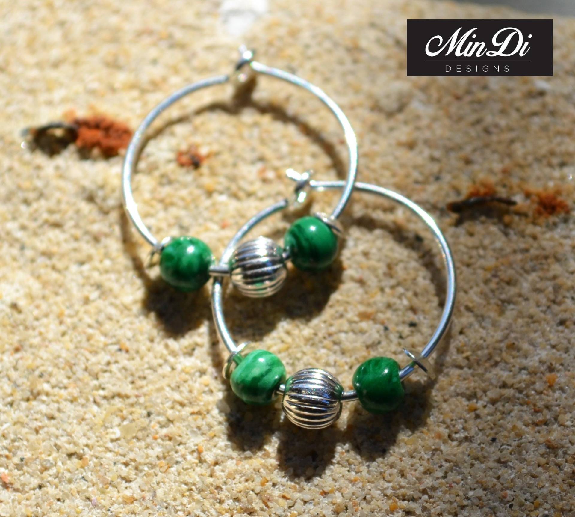 Ohrringe, Paar Handgefertigte Ohrringe Mit Sterling Silber & Malachit Ohrringe, Paar Handgefertigte Ohrringe Mit Sterling Silber & Malachit von MinDiDesign