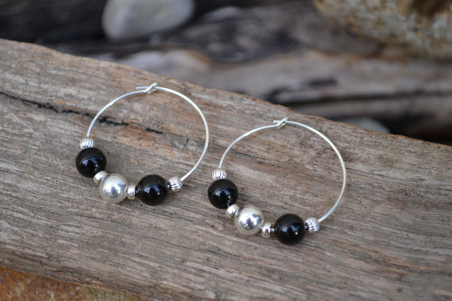 Ohrringe, Paar Handgefertigte Ohrringe Mit Sterling Silber & Schwarz Onyx Ohrringe, Paar Handgefertigte Ohrringe Mit Sterling Silber & Schwarz Onyx von MinDiDesign