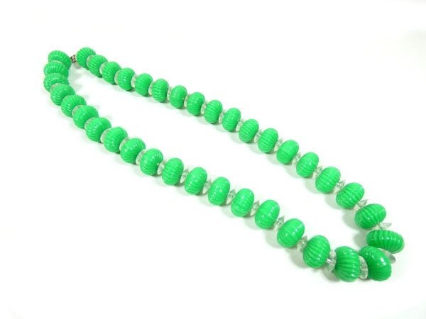 Vintage Grüne 80Er Jahre Halskette Retro Bubblegum Lange Statement Pop Ruck Punk Schmuck von MinasTreasureChest