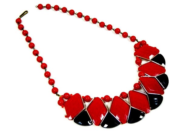 Vintage Schwarz Rot 80Er Jahre Halskette Retro Lange Statement Pop Rock Punk Schmuck Nr 2 von MinasTreasureChest