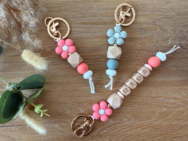 Schlüsselanhänger | Muttertagsgeschenk Anhänger Personalisiert Geschenkanhänger Mit Namen Beste Freundin Schlüsselanhänger | Muttertagsgeschenk Anhänger Personalisiert Geschenkanhänger Mit Namen Beste Freundin von MindfulWallDesigns