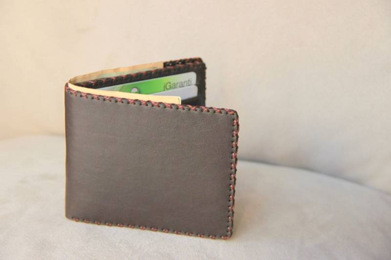 Anpassbare Bi-Faltung Aus Echtem Leder Hand Genähte Herren Geldbörse Ein Perfektes Geschenk Für Die, Die Sie Lieben, Ihn, Papa von MineGiftStore