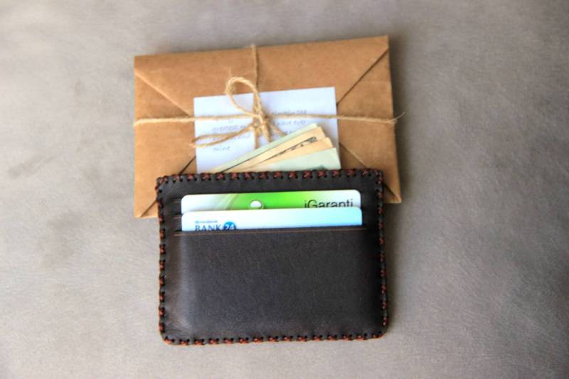 Eleganter, Schlanker Kreditkartenhalter, Handgenäht, Handgenähter Unisex-Kreditkartenhalter, Ein Perfektes Geschenk Für Die, Die Sie Lieben, Sie, Ihn von MineGiftStore