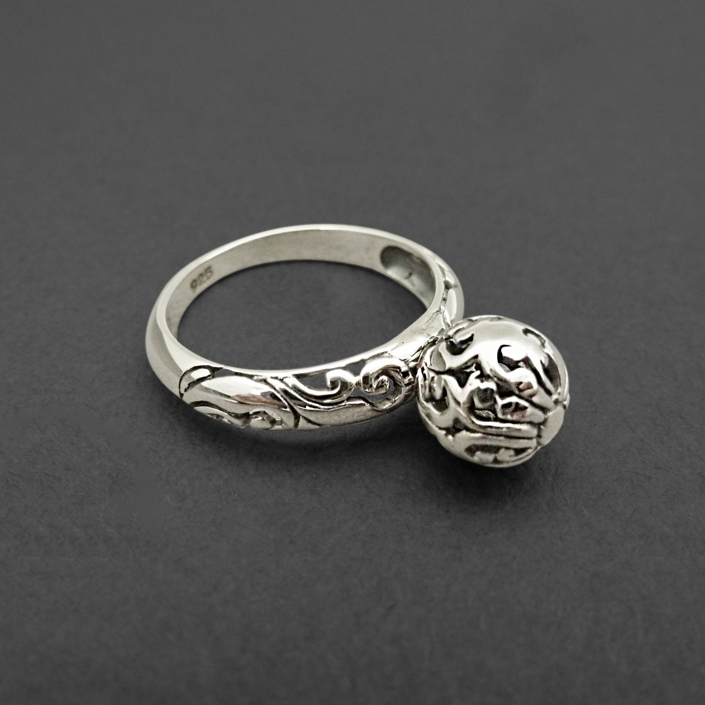 Lace Orb Sterling Silberring Lace Orb Sterling Silberring von Mineraliaboutique