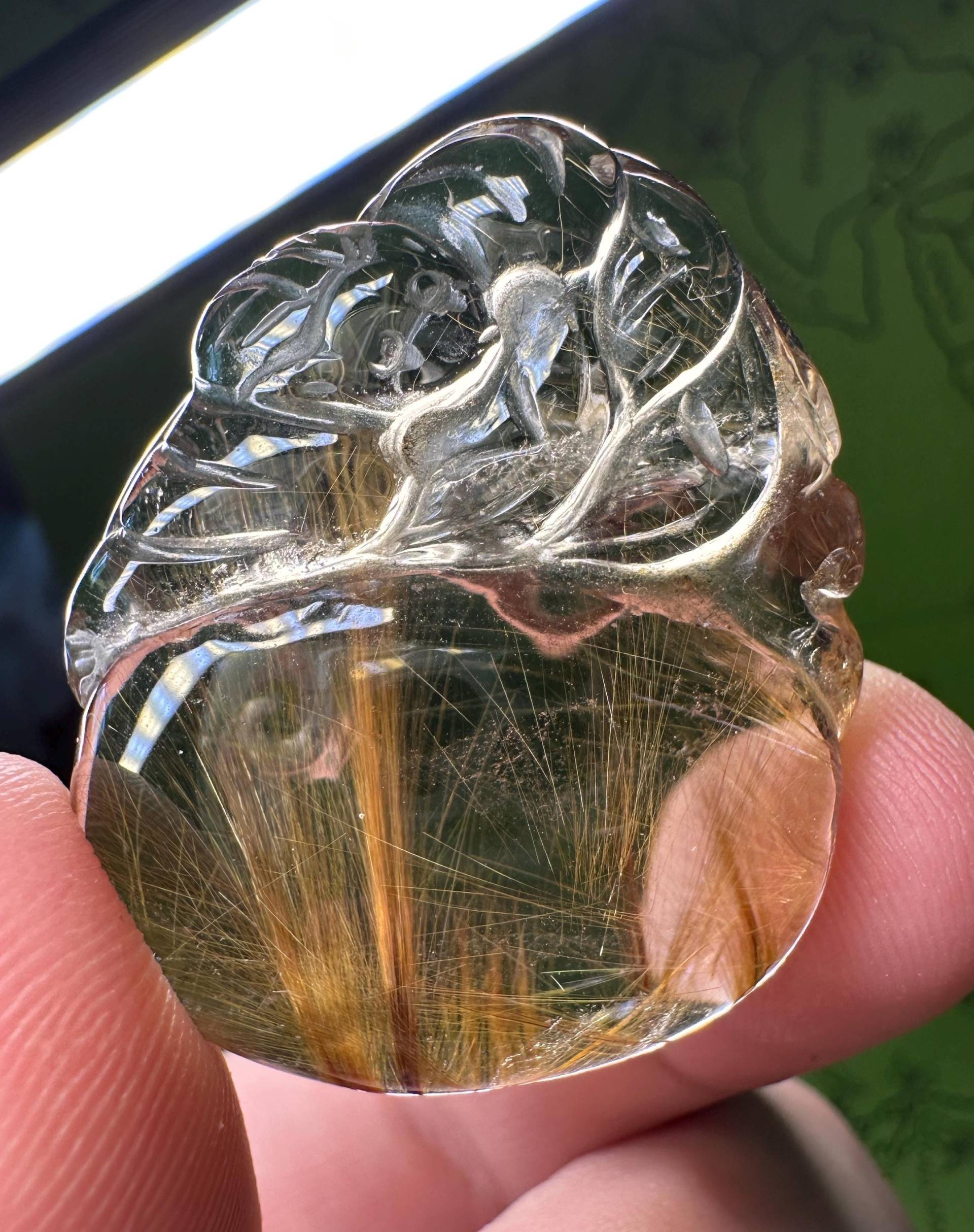 Goldrutil/Rutilquarz Rutil Quarz Schnitzerei Gemme Figur | Frucht Fruchtbarkeit, Anhänger Edelstein Kristall Mineralien Schmuck von MineralienVitrine2