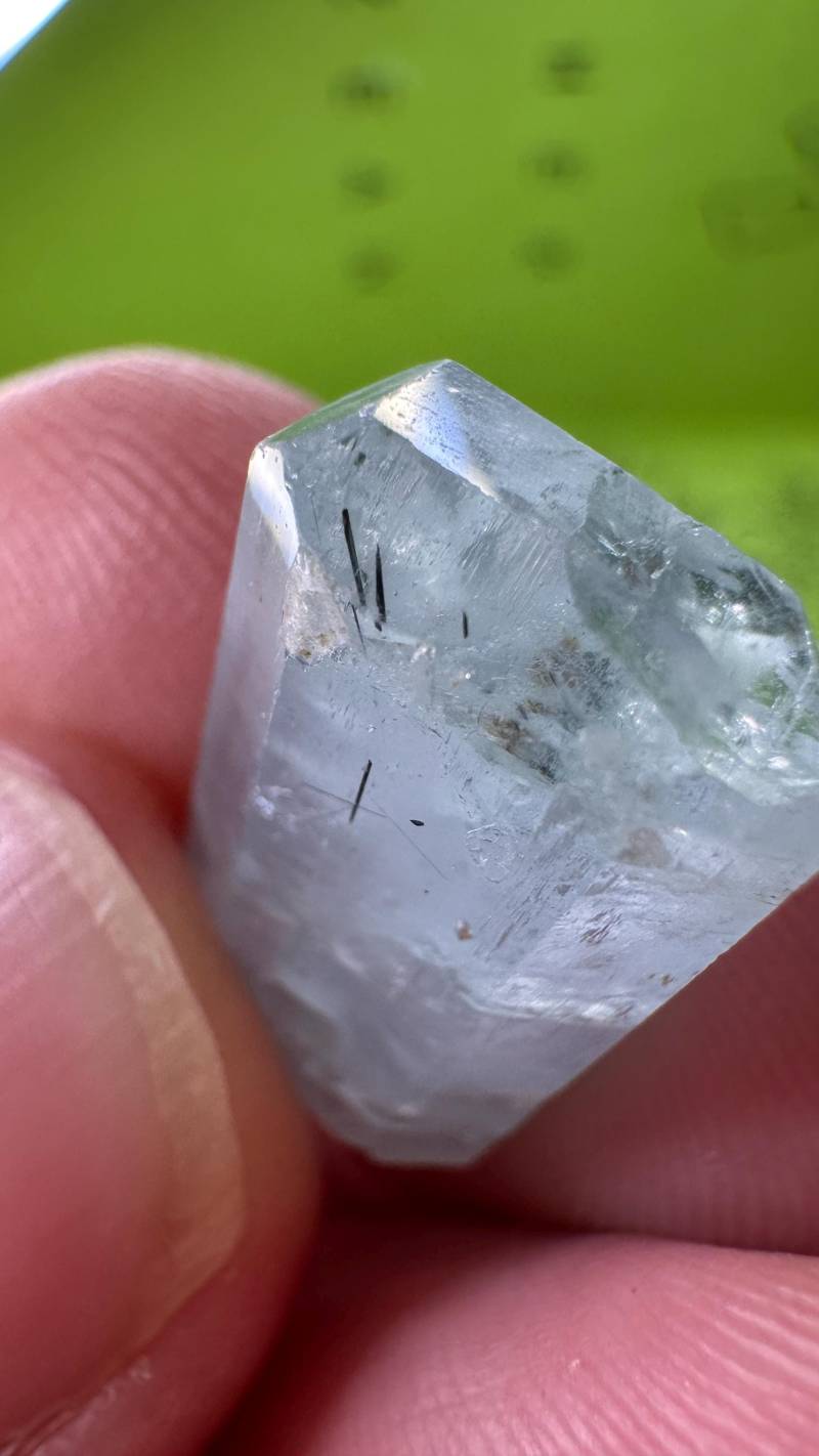 Seltener Gebohrter Aquamarin Beryll Mit Turmalin Nadeln Kristall Anhänger Aus Pakistan/Edelstein Mineralien Heilstein Schmuck Kette von MineralienVitrine2