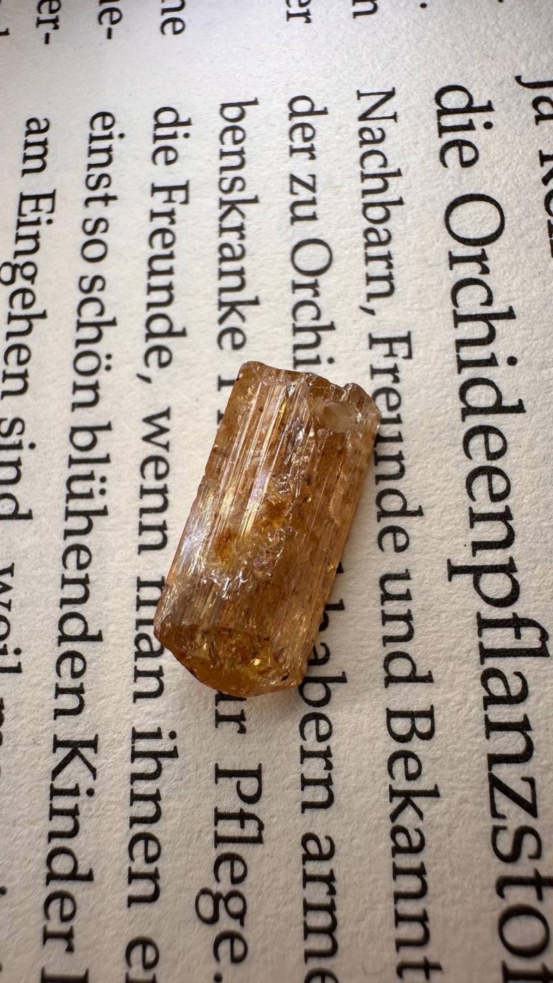 Seltener Gebohrter Imperial Topas Kristall Anhänger Aus Brasilien/Edelstein Mineralien Heilstein Schmuck Topaz von MineralienVitrine2