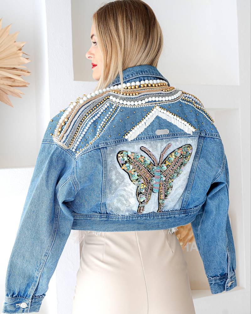 Hellblaue Handmade Jeansjacke. Limited Edition. Einzelstück. Unikat von MinervaMadeStore